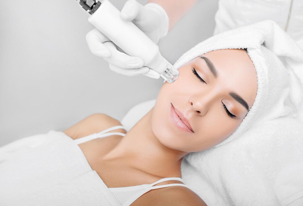 Mesotherapie in Behandlung